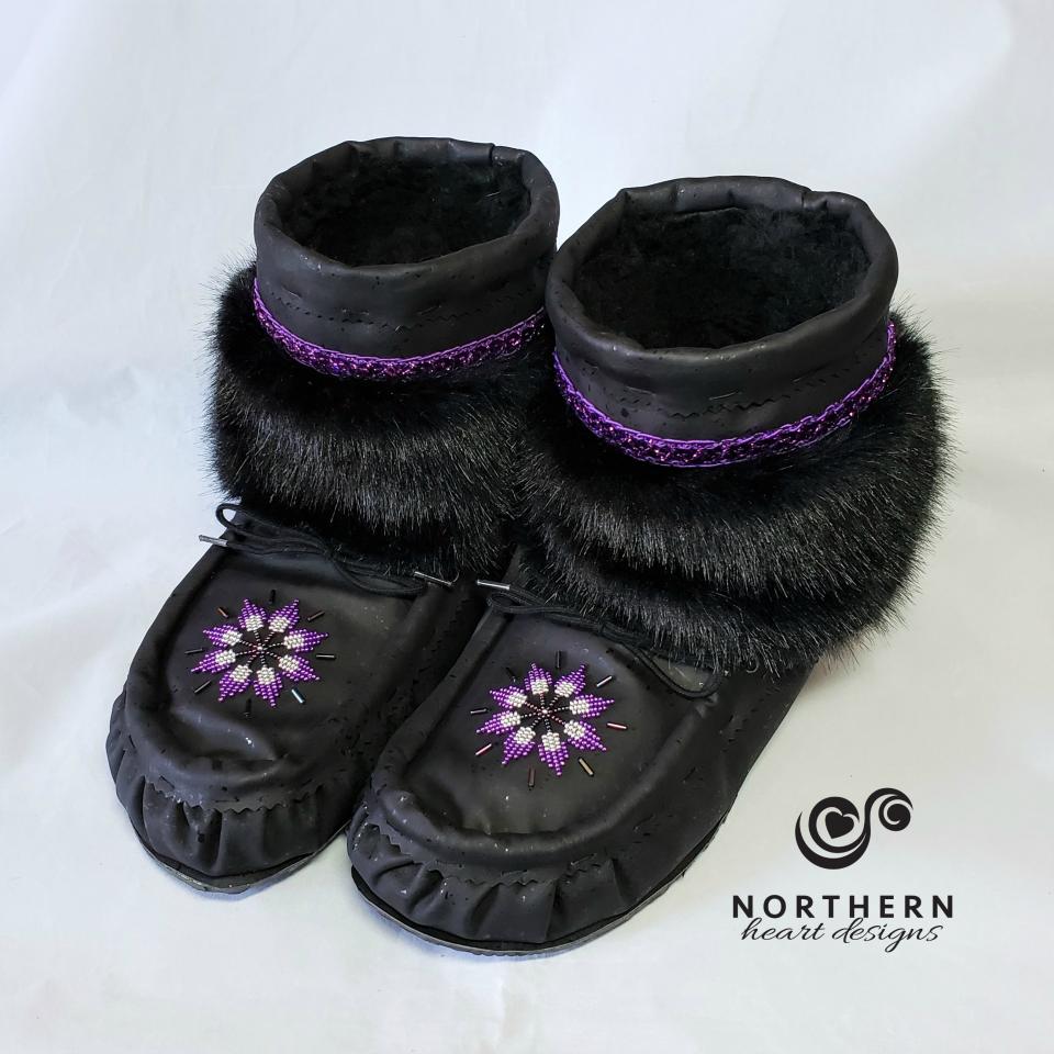 Shorty Mukluks, vegan line materials