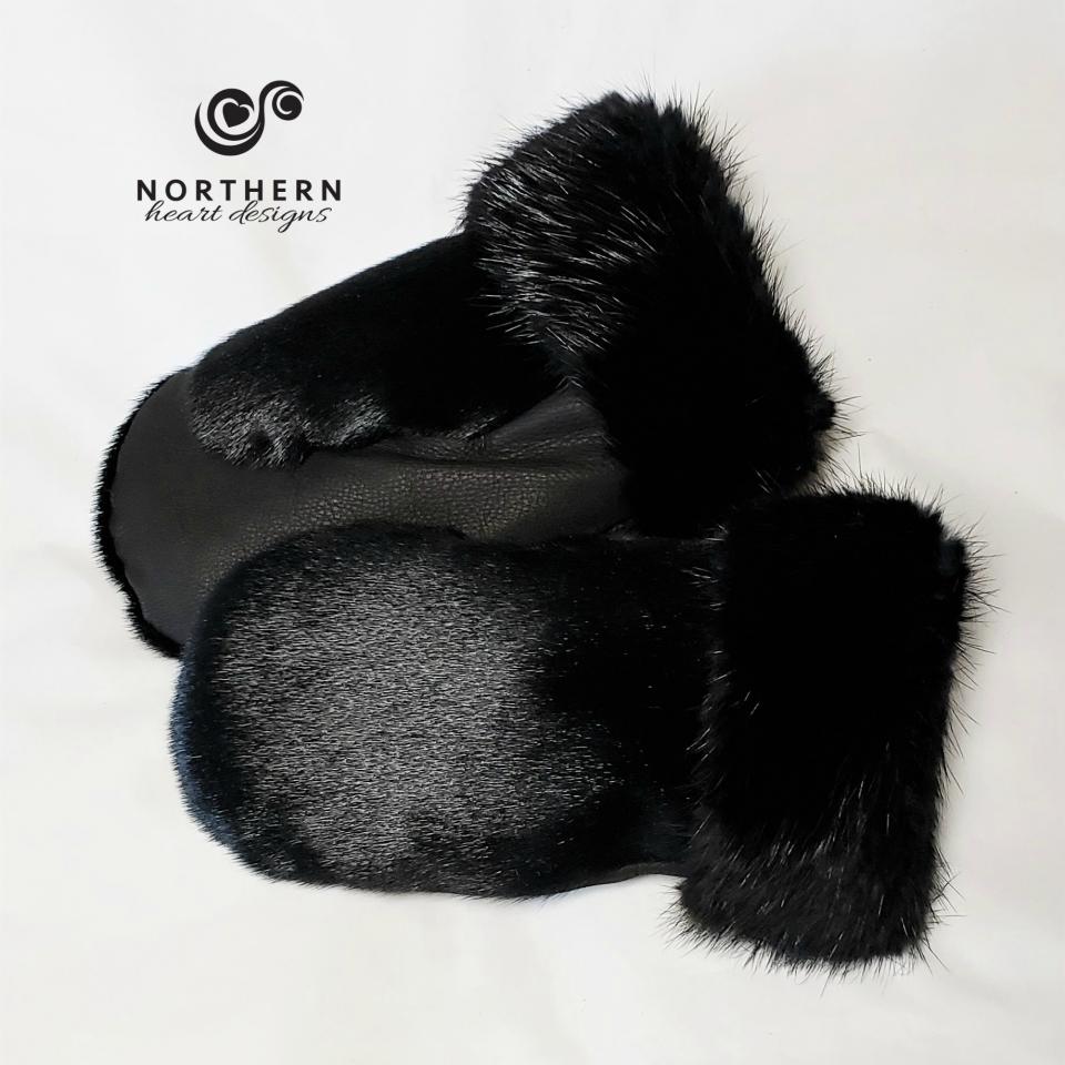 seal mitts with beaver fur cuff