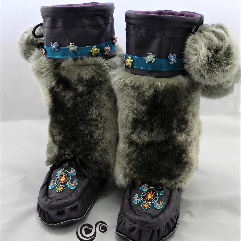 Tweens Mukluks