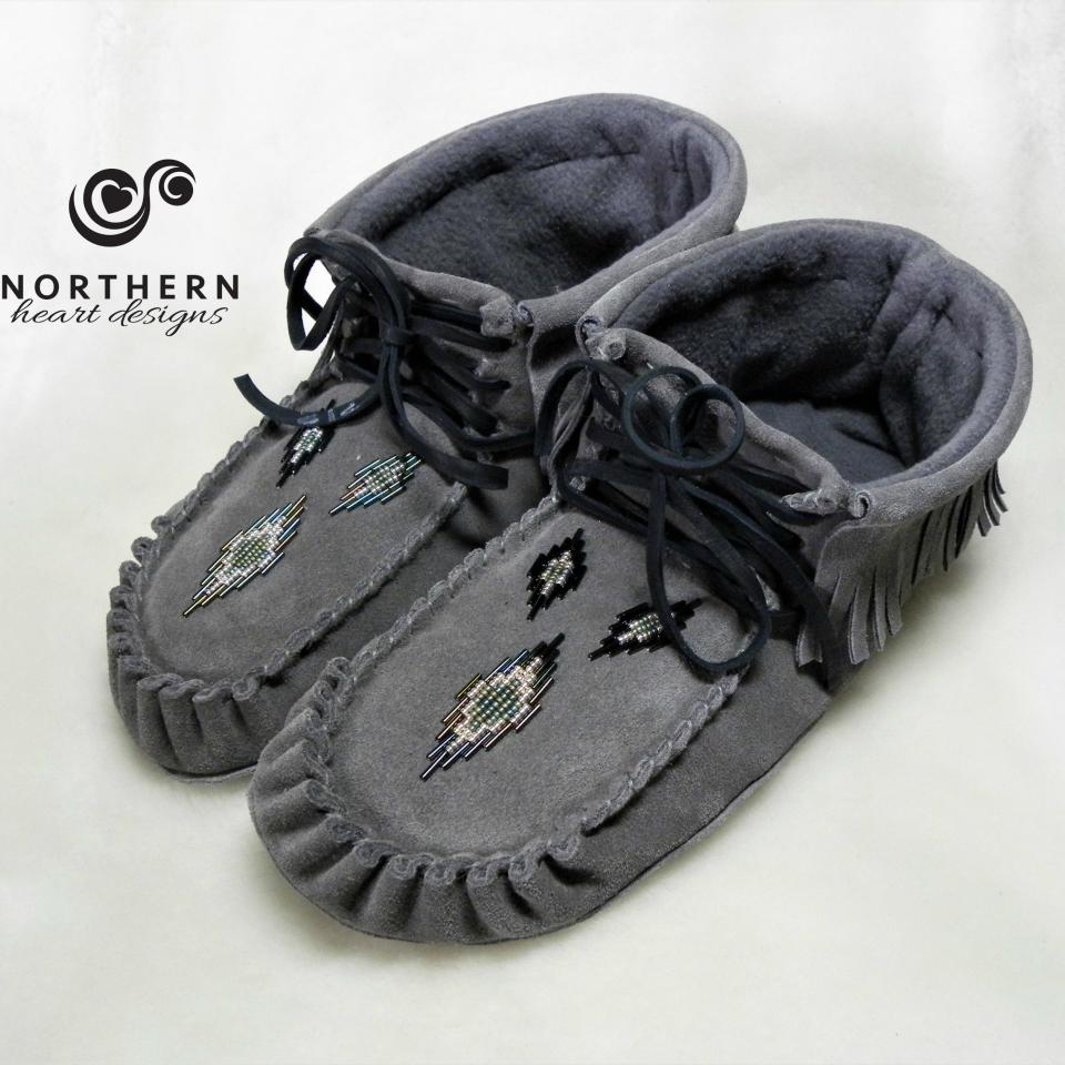 Moccasin slippers, scout style