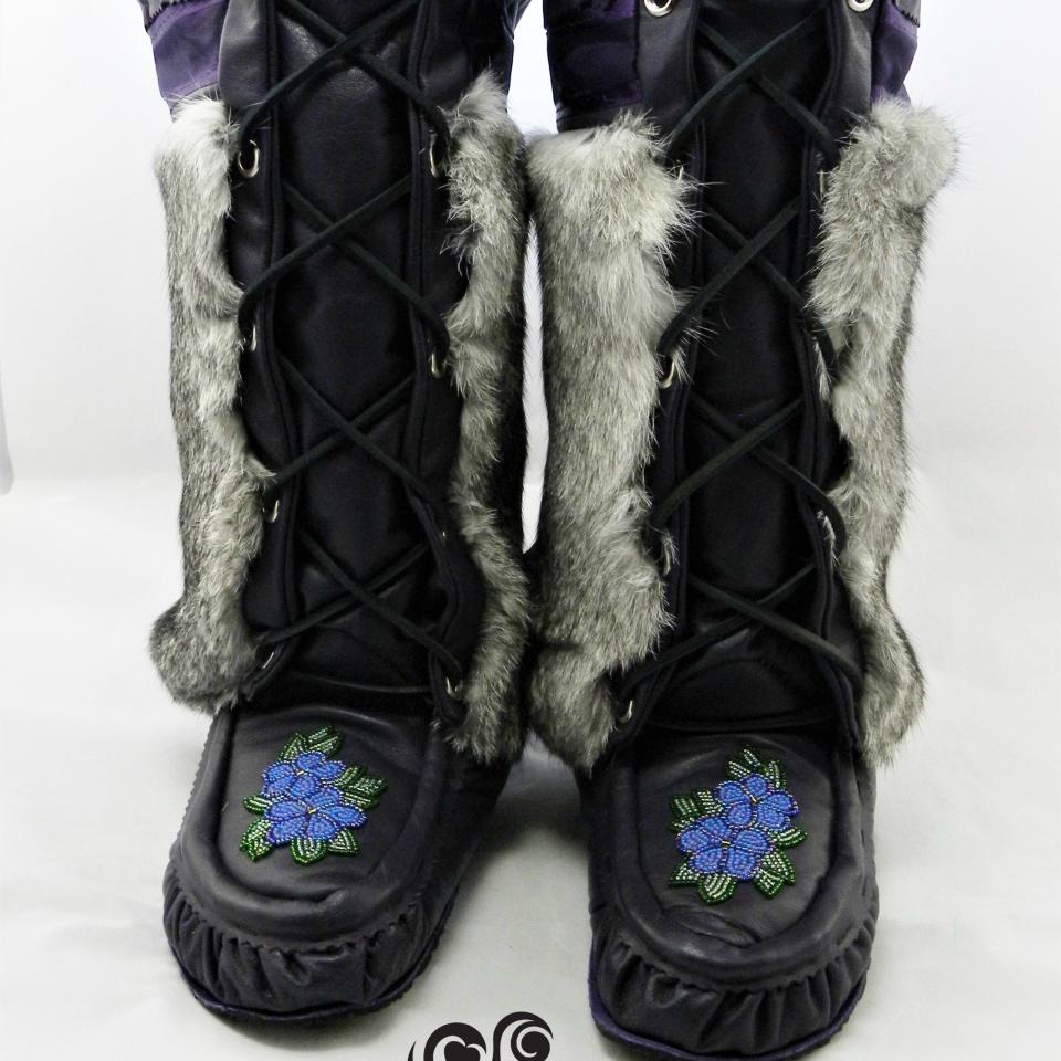 Lace-front Style mukluks