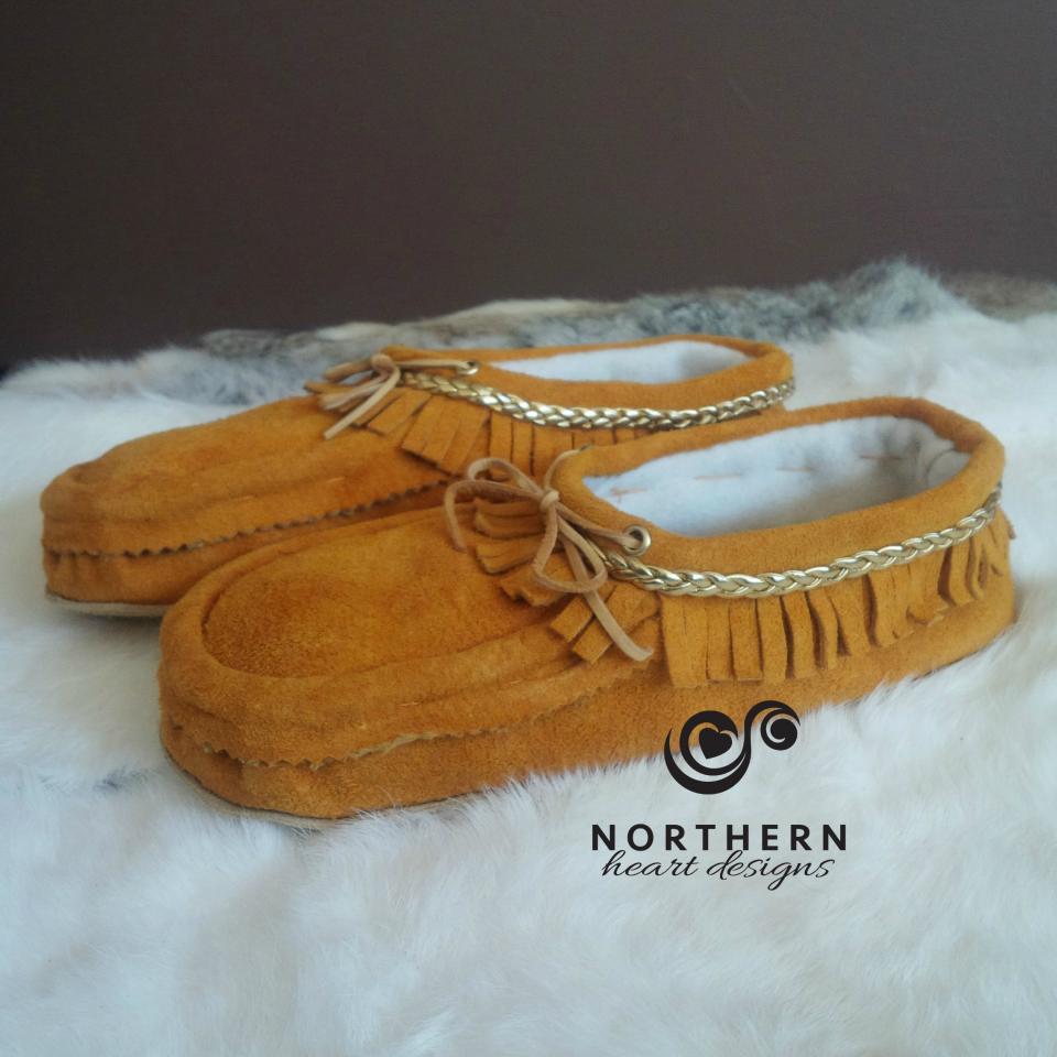 Ankle height Fringed Summer Mocs