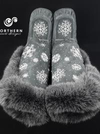 mukluks, beaded mukluks, leather fur boot, fox fur mukluks