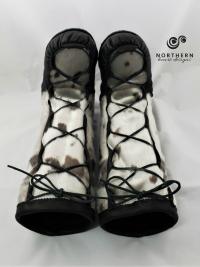 kamiks, mukluks, seal skin kamiks, seal skin mukluks, seal fur