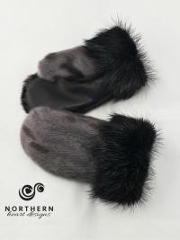 sealskin, seal fur, seal mitts, leather mitts, fur mitts