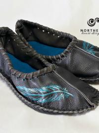 soft moccasin, deerskin shoe, ballet flat, leather slipper