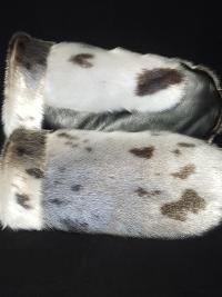 sealskin, seal fur, seal mitts, leather mitts, fur mitts