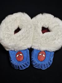 kids moccasins, childrens moccasin, leather moccasins, real fur moccasins