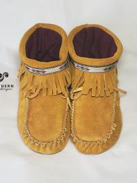 moccasins, fringed moccasins, outdoor moccasins