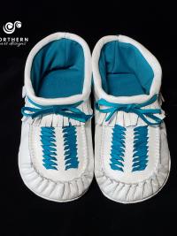 leather moccasins, fringed moccasins, outdoor moccasins