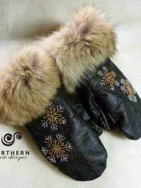 leather mitts, beaded mitts, leather, fur