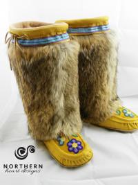 mukluks, leather mukluks, fur mukluks, beaded mukluks, handmade mukluks