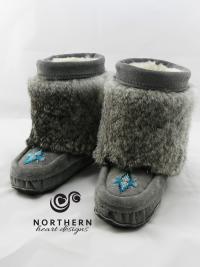 short mukluks, beaded mukluks, leather, fur, beading