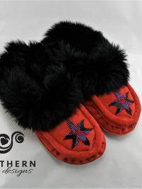 moccasins, beading, leather, suede, fur, slippers