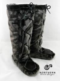 kamiks, mukluks, seal skin kamiks, seal skin mukluks, seal fur