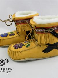 Scout moccasins, outdoor moccasins, leather moccasins, fringe, lace