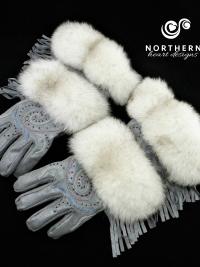 gauntlets, gauntlet gloves, leather gloves, winter gloves, leather, fur, beading