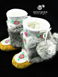 kids mukluks, leather, fur, beading, hadmade mukluks