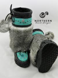 kids mukluks, leather, fur, beading, hadmade mukluks