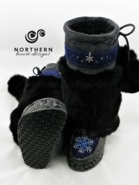 kids mukluks, leather, fur, beading, hadmade mukluks