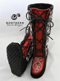 mukluks, laced mukluks, trapper mukluks, beaded mukluks, mi'kmaq beading