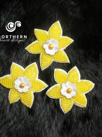 daffodil, beaded daffodil, beaded pin, bead jewelry, bead flower