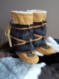 mukluks, wrap-around, moose, beaver