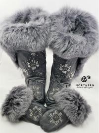 Drop-side cuff All Leather Mukluks