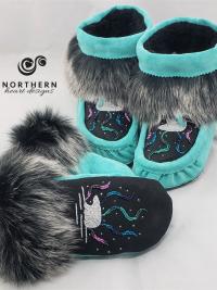 Shorty Mukluks with Beading and Fur