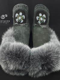 Drop-side cuff All Leather Mukluks