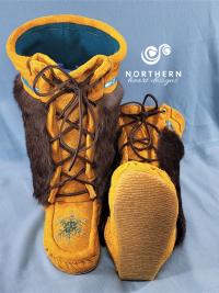 Lace-Front Style mukluks, Men's 8-9/Ladies 9.5-10.5