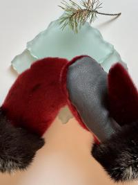 RED Seal Skin and Rabbit Fur trimmed mitts - Size Medium