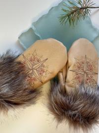 Vegan Embroidered Mitts with Faux Fur - Size Small 