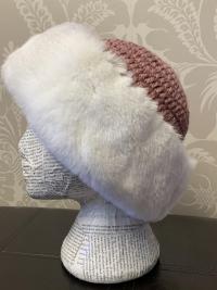 Istas Fur Hat with optional Hand Muff