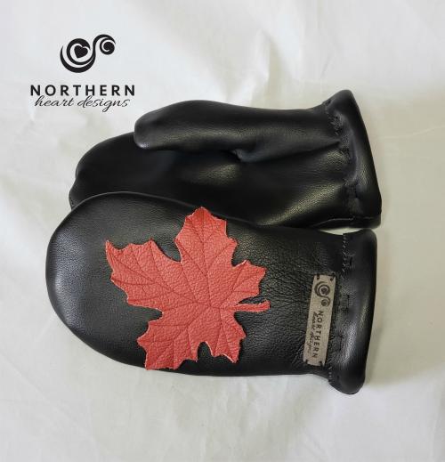 Traditional Leather Mitts Making Class