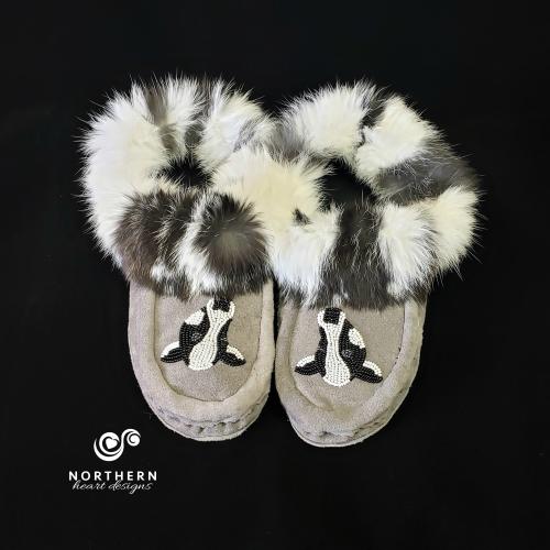 moccasins, beaded moccasins, moccasin slippers