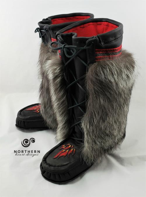 mukluks, laced mukluks, lace-front mukluks, leather mukluks, handmade mukluks