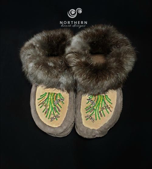 moccasins, beaded moccasins, moccasin slippers