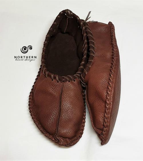 soft moccasin, deerskin shoe, ballet flat, leather slipper