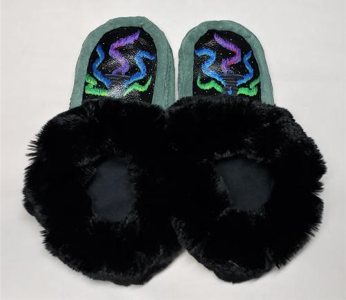 Northern lights painted design moccasin slippers, Ladies 10-11.