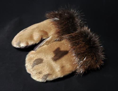 Sealskin Mitts, Size XS