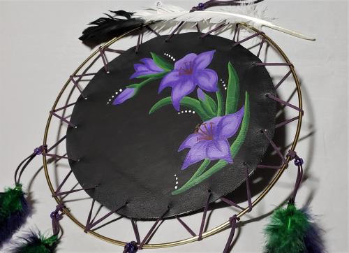 Floral painted shield - 12" ring