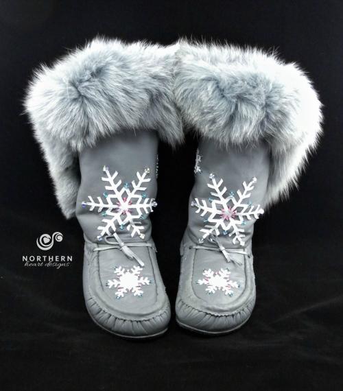 Drop side cuff All Leather Mukluks CA 419.00
