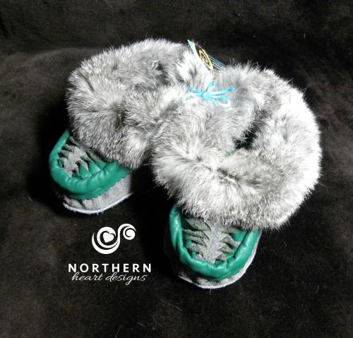 kids moccasins, childrens moccasin, leather moccasins, real fur moccasins