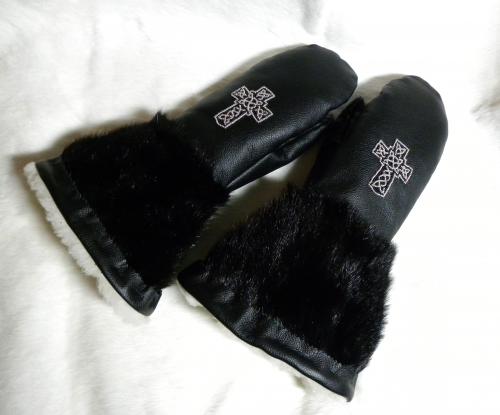 full length gauntlets, leather fur gauntlets, full length mitts