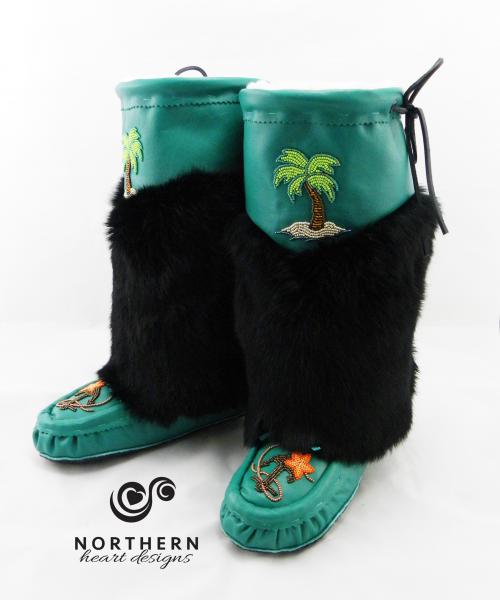 mukluks, leather mukluks, fur mukluks, beaded mukluks, handmade mukluks