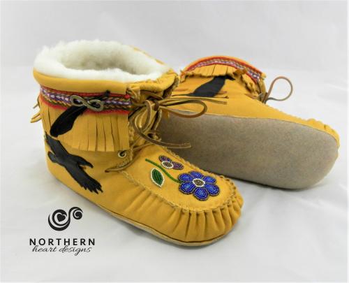 Scout moccasins, outdoor moccasins, leather moccasins, fringe, lace