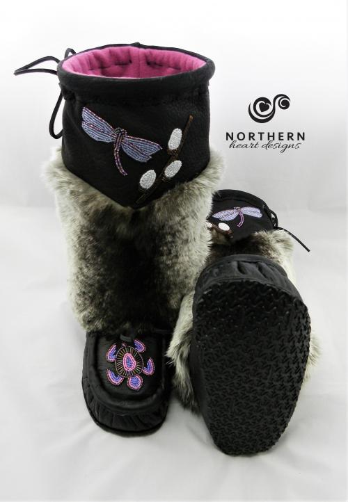 mukluks, leather mukluks, fur mukluks, beaded mukluks, handmade mukluks