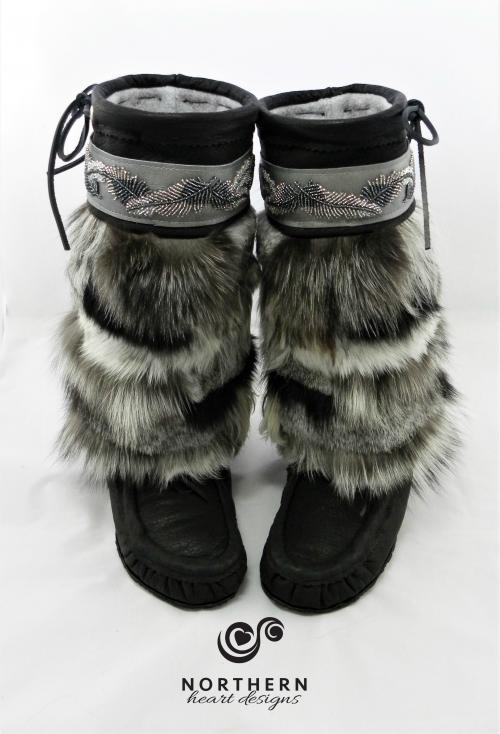 mukluks, leather mukluks, fur mukluks, beaded mukluks, handmade mukluks