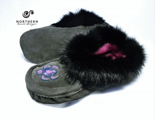 beaded moccasins, moccasin slippers, leather, fur, beading, handmade moccasins